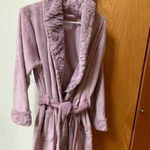 Ladies Plush Wrap Robe , Carole Hochman